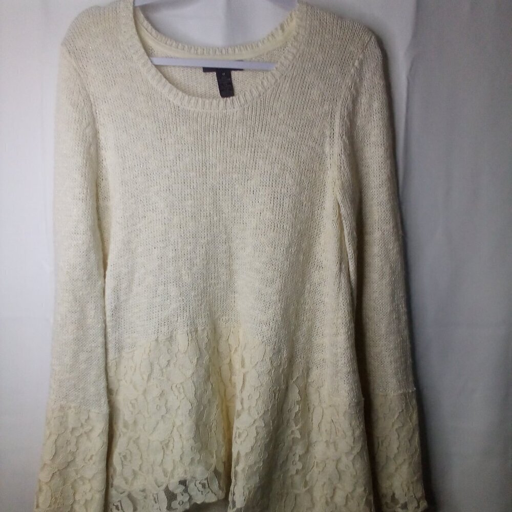 Style & Co Sweater Women M Long Bell Sleeve Lace Trim Feminine Cream
